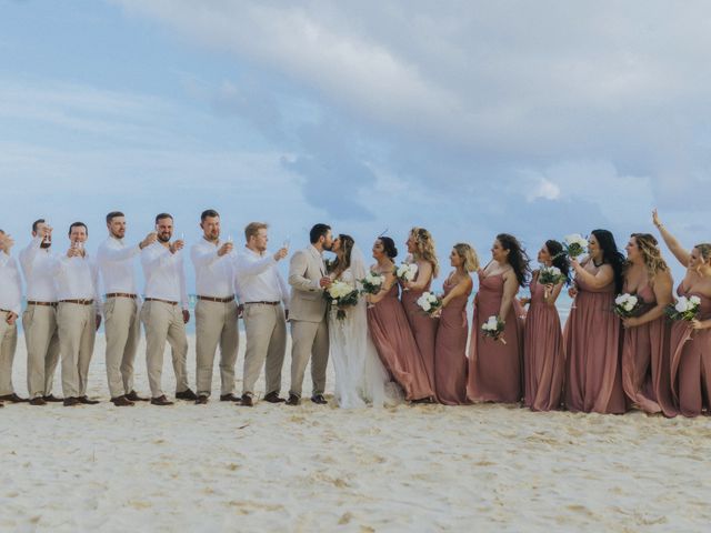Ryder and Jenna&apos;s Wedding in Cancun, Mexico 43