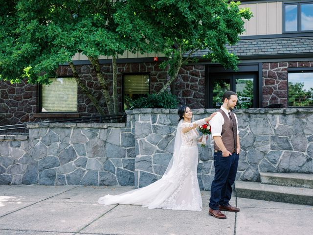 Kyle and Adriana&apos;s Wedding in Hillsboro, Oregon 28