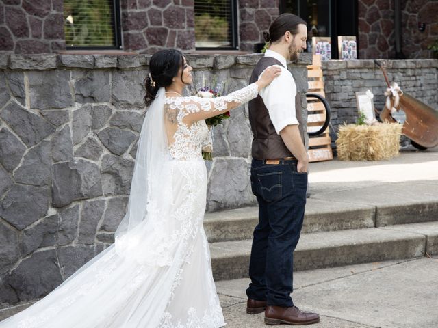 Kyle and Adriana&apos;s Wedding in Hillsboro, Oregon 29