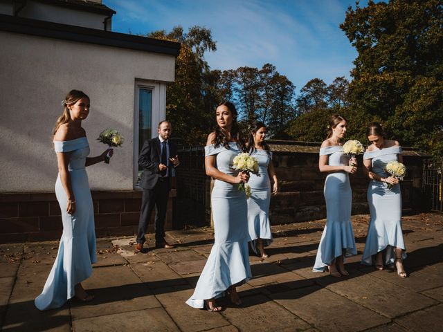 Oliver and Sophie&apos;s Wedding in Manchester, United Kingdom 36