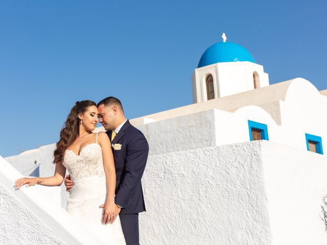 Ian and Jennifer&apos;s Wedding in Santorini, Greece 31