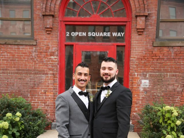 Taur and Mike&apos;s Wedding in Holyoke, Massachusetts 11
