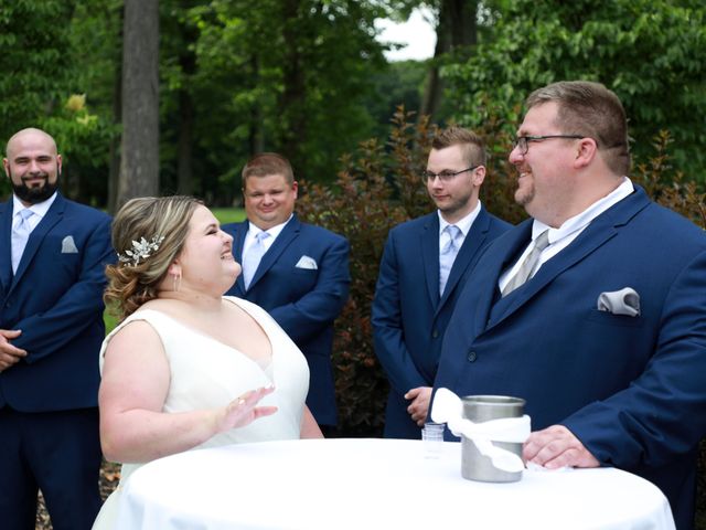 Matt and Shawnee&apos;s Wedding in Toledo, Ohio 15