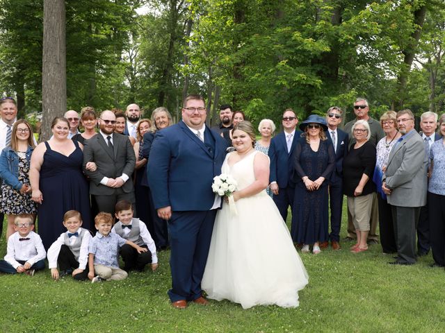 Matt and Shawnee&apos;s Wedding in Toledo, Ohio 55