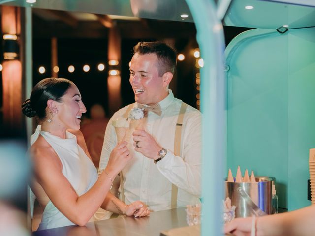 Madeline and Kyle's Wedding in Oranjestad, Aruba 3