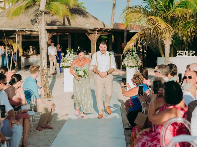 Madeline and Kyle's Wedding in Oranjestad, Aruba 16
