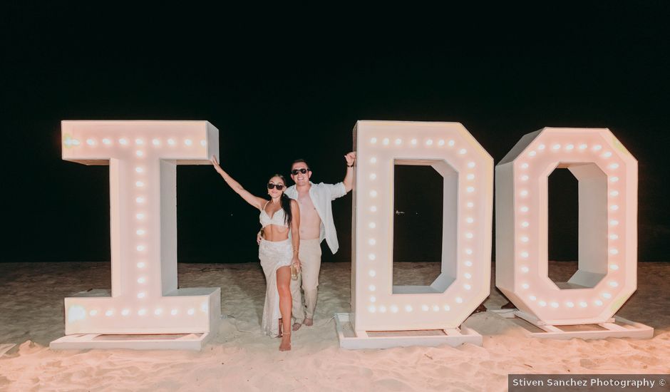 Madeline and Kyle's Wedding in Oranjestad, Aruba