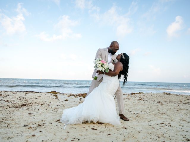 Corey and  Shakiera&apos;s Wedding in Cancun, Mexico 8