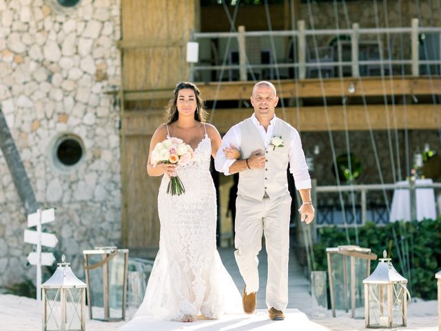 Kit and Kassandra&apos;s Wedding in Punta Cana, Dominican Republic 25