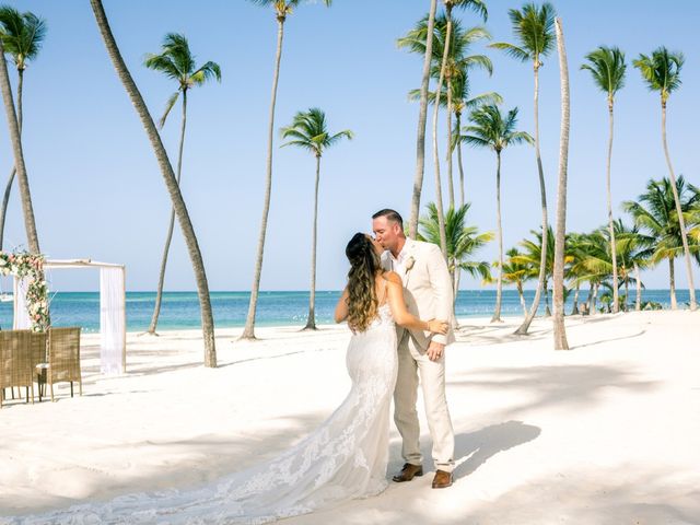 Kit and Kassandra&apos;s Wedding in Punta Cana, Dominican Republic 28