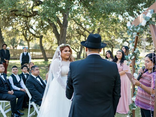 Christian and Tania&apos;s Wedding in San Antonio, Texas 9