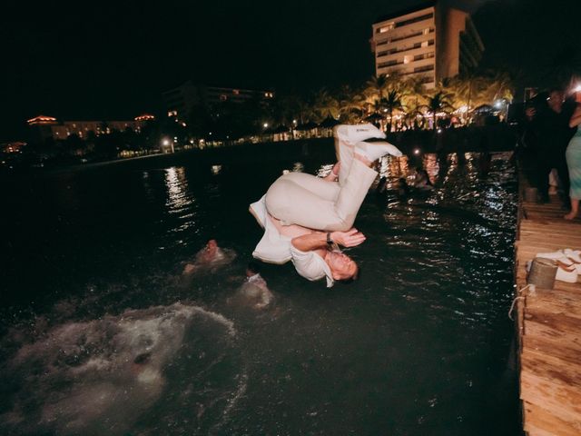 Caroline and Anthony's Wedding in Noord, Aruba 15