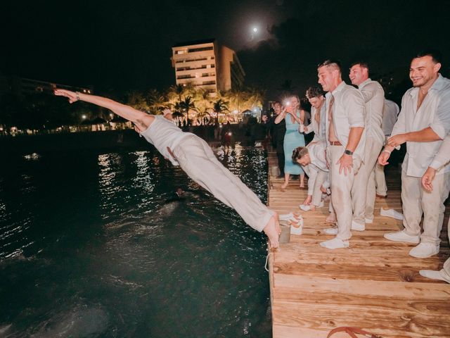 Caroline and Anthony's Wedding in Noord, Aruba 16