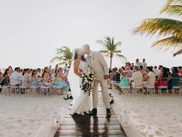 Caroline and Anthony's Wedding in Noord, Aruba 27