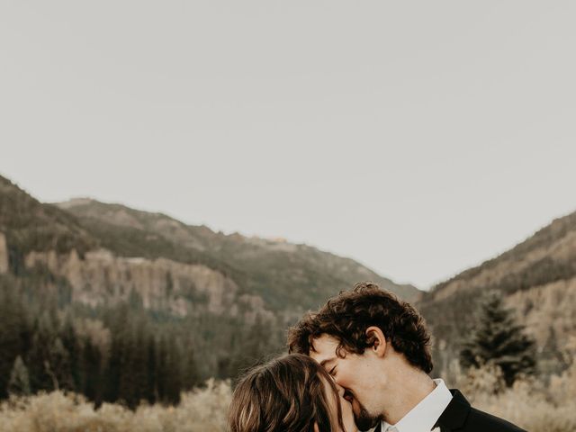 Tate and Jessica&apos;s Wedding in Pagosa Springs, Colorado 56