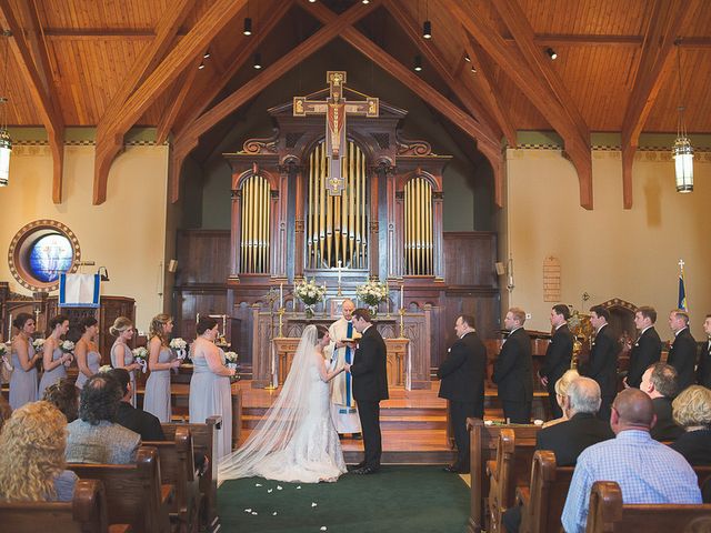 Brittany and Nick&apos;s Wedding in Quincy, Illinois 8