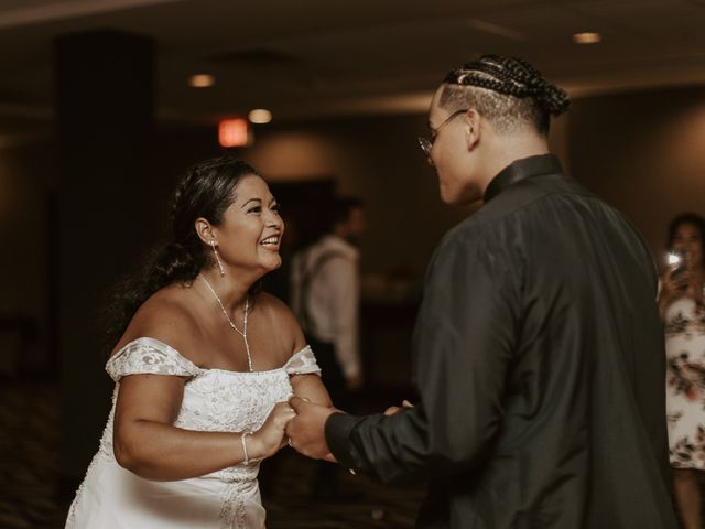 Javier Figueroa and Jomayra&apos;s Wedding in Niagara Falls, New York 20