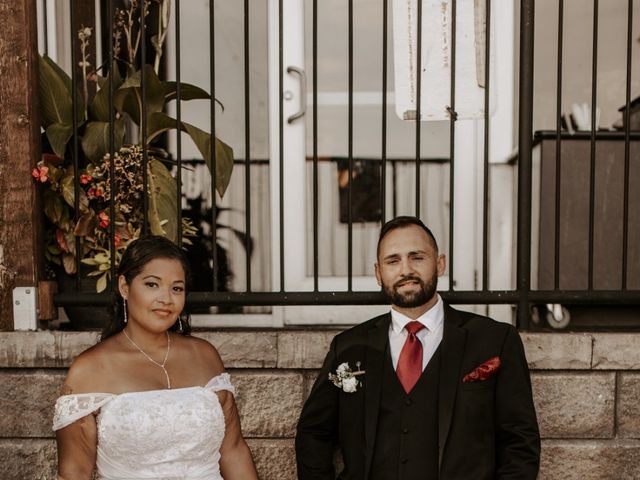Javier Figueroa and Jomayra&apos;s Wedding in Niagara Falls, New York 29