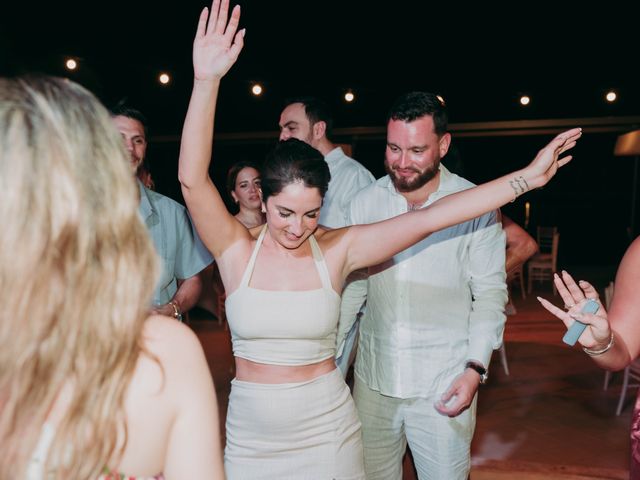 Alyssa and Gustavo's Wedding in Noord, Aruba 4