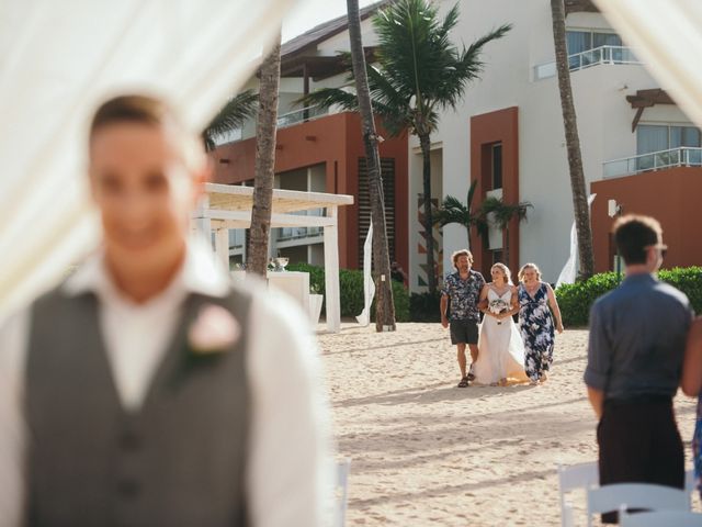 Trevor and Lorissa&apos;s Wedding in Bavaro, Dominican Republic 36