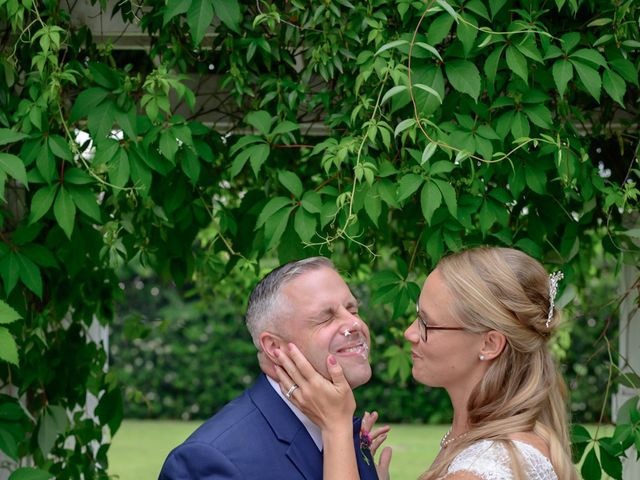 Charlcie and Mike&apos;s Wedding in Maysville, North Carolina 7