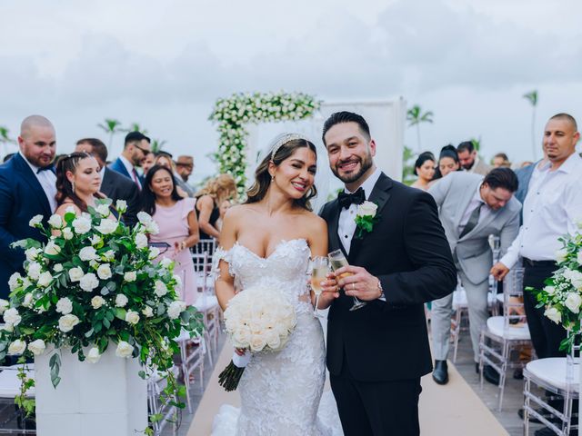 Osvaldo and Jennifer&apos;s Wedding in Punta Cana, Dominican Republic 47