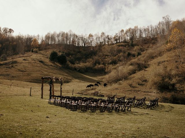 Lala and Landon&apos;s Wedding in Trade, Tennessee 117