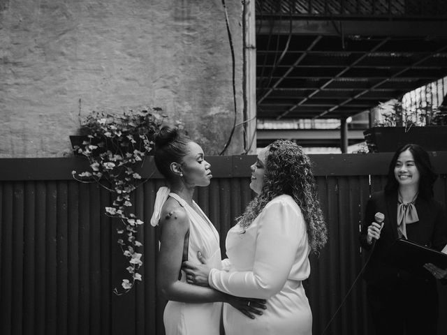 Sheena and Kia&apos;s Wedding in Brooklyn, New York 43