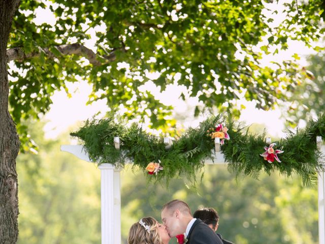 Gusia and Scott&apos;s Wedding in Omaha, Nebraska 18