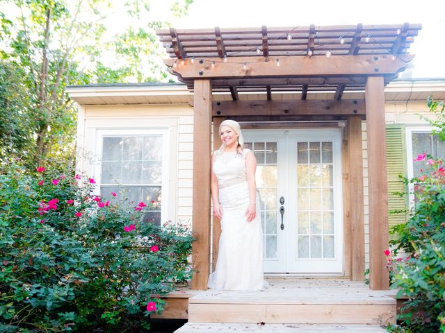 Meagen and Jason&apos;s Wedding in Waxahachie, Texas 20