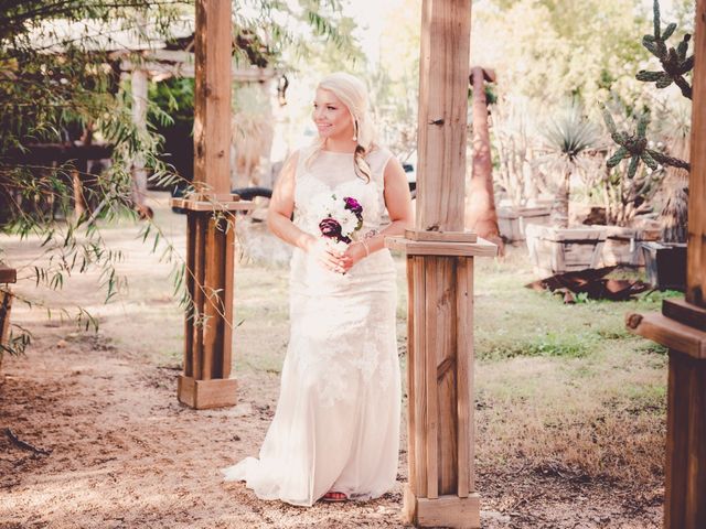 Meagen and Jason&apos;s Wedding in Waxahachie, Texas 29