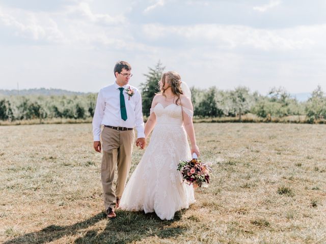 Jenna and Troy&apos;s Wedding in Stephens City, Virginia 31