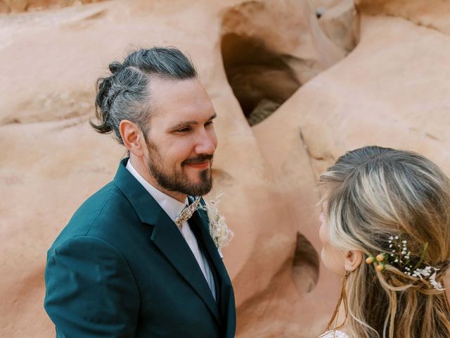 Sadie and Brice&apos;s Wedding in Moab, Utah 7
