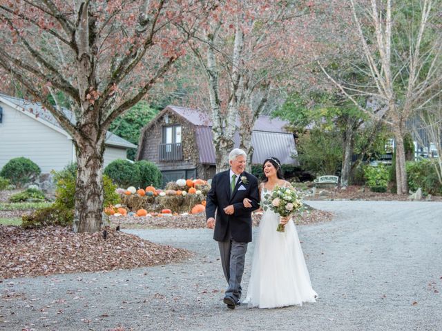Brian and Kimberly&apos;s Wedding in Andrews, North Carolina 12