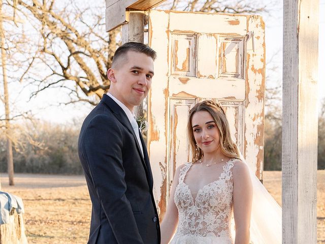 Deven and Hayden&apos;s Wedding in Weatherford, Texas 11