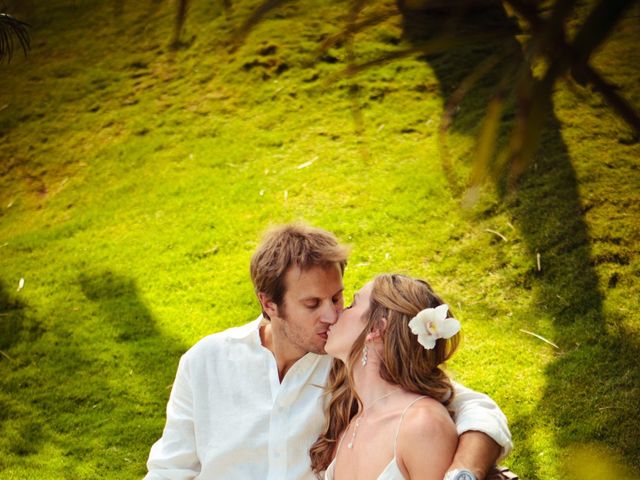 Cody and Elyse&apos;s Wedding in Lahaina, Hawaii 20