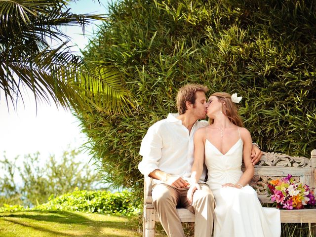 Cody and Elyse&apos;s Wedding in Lahaina, Hawaii 21