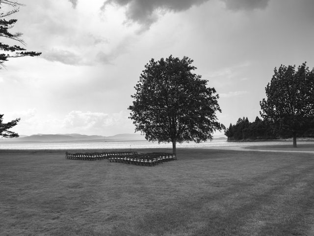 Matt and Liz&apos;s Wedding in Shelburne, Vermont 9