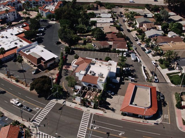 Matt and Casey&apos;s Wedding in San Clemente, California 33