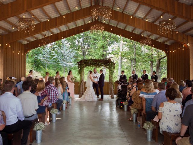 Austin and Loren&apos;s Wedding in Pryor, Oklahoma 8