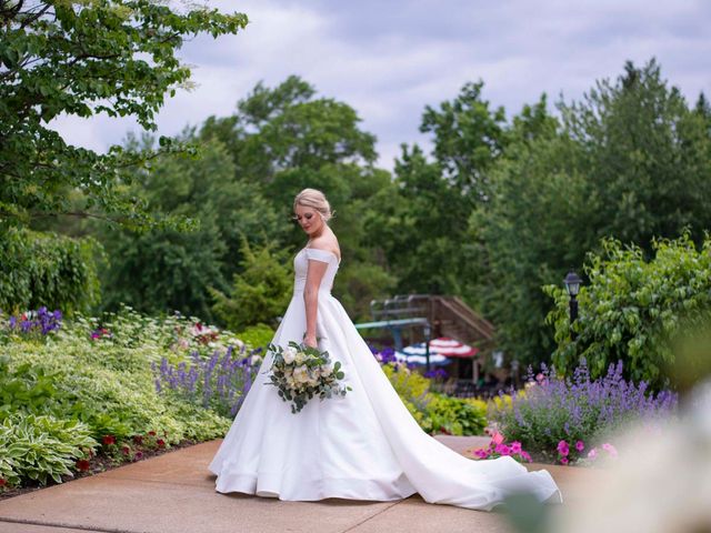 Nate and Hannah&apos;s Wedding in Wayzata, Minnesota 16