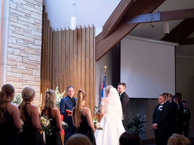 Nate and Hannah&apos;s Wedding in Wayzata, Minnesota 30