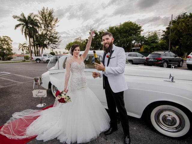Alex and Stacey&apos;s Wedding in Miami, Florida 8