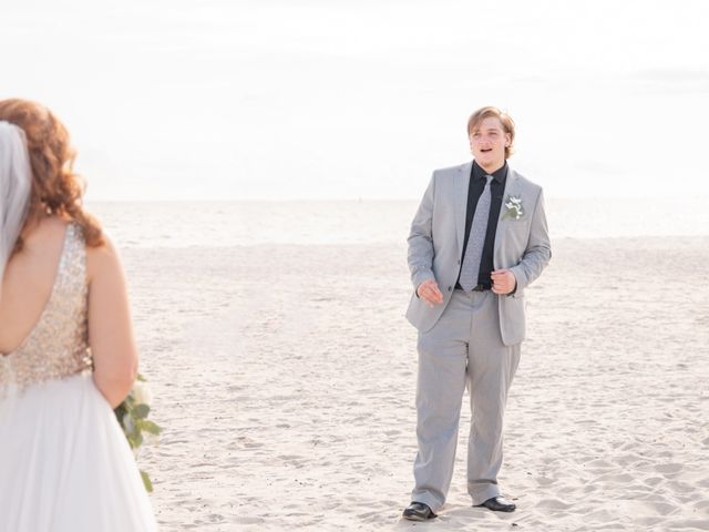 Benjamin and Jerah&apos;s Wedding in Gulfport, Mississippi 27