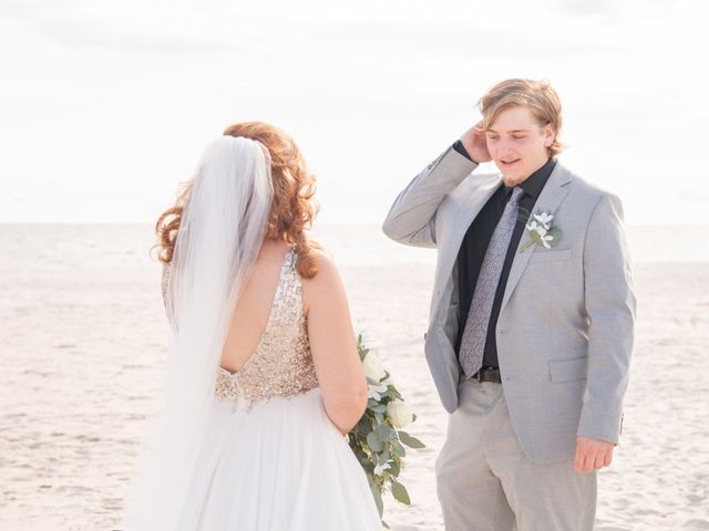 Benjamin and Jerah&apos;s Wedding in Gulfport, Mississippi 30