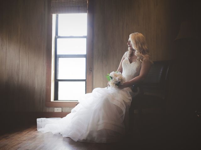 Emily and Seth&apos;s Wedding in Stroud, Oklahoma 17