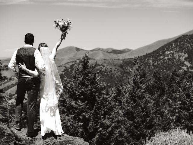 David and Amy&apos;s Wedding in Pocatello, Idaho 11