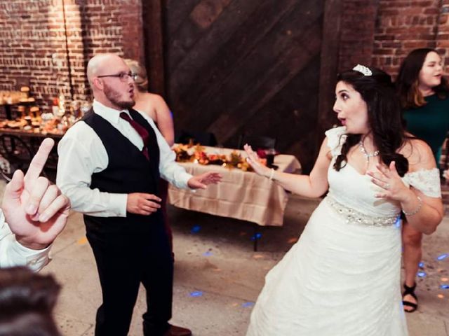 Job and Jillian 's Wedding in Knoxville, Tennessee 10