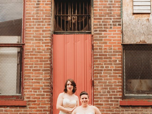 Elizabeth and Emily&apos;s Wedding in Cleveland, Ohio 4