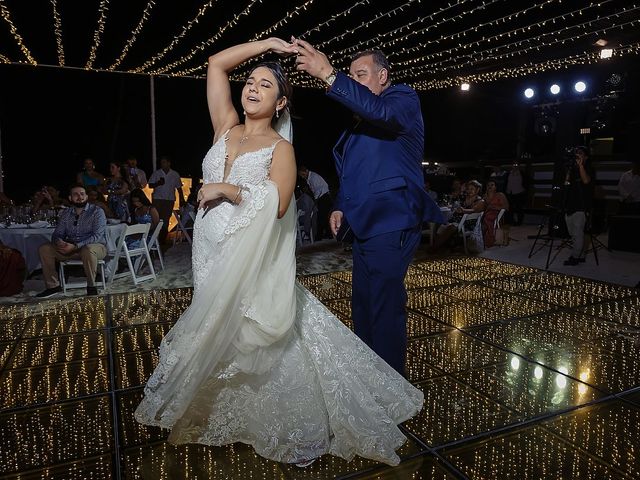 Francisco and Veronica's Wedding in Cancun, Mexico 10